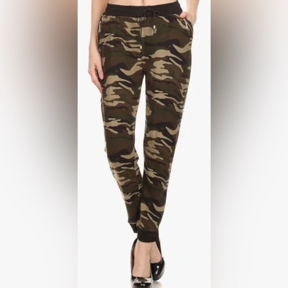 D22.05 Indero Camouflage Jogger Pants L/XL - Picture 1 of 9